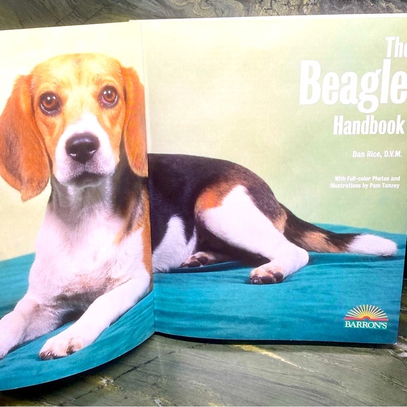 Beagle Books Dogs Educational Academia All Ages Set of Two - Picture 6 of 16